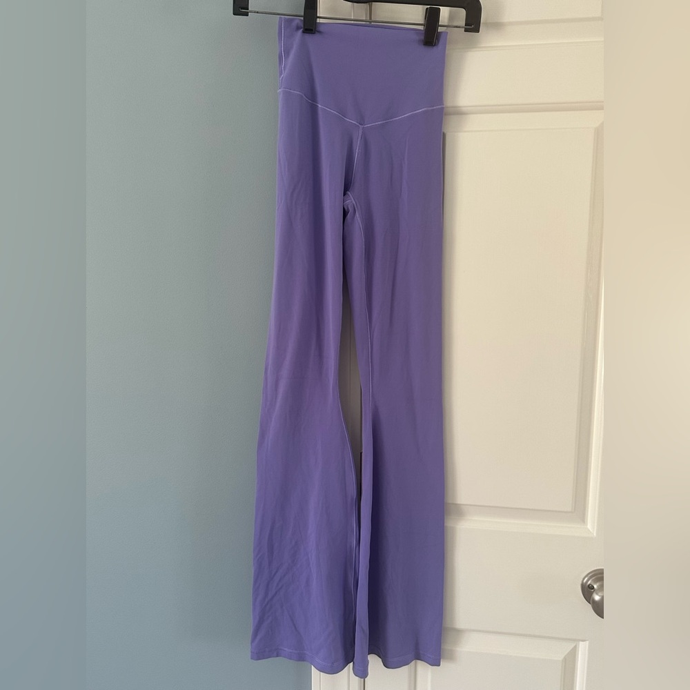 OFFLINE By Aerie Real Me Xtra High Waisted Bootcut Legging in purple size XS